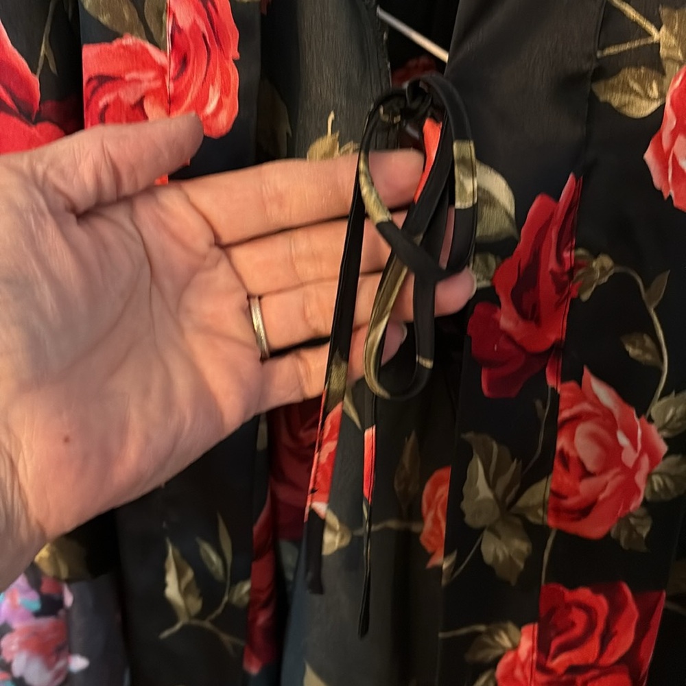 2 Floral Satin Robes with Pockets! - Picture 5 of 14
